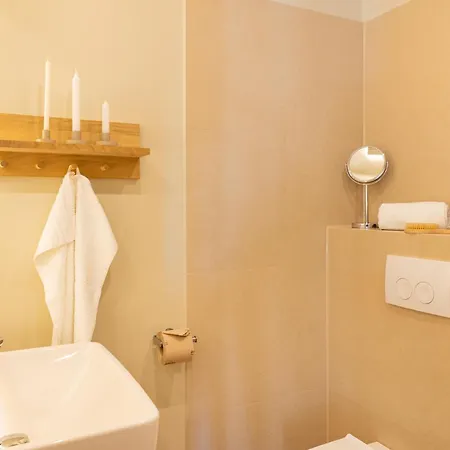 Adas Hues - 5 Norddorf